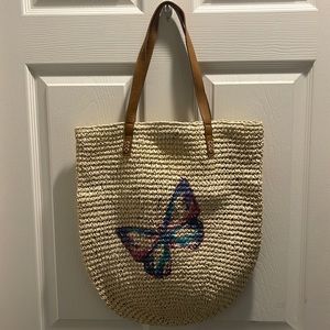 Style & Co Butterfly Tote  Beach Bag New 3 inside pockets 1 with zipper